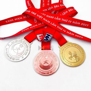 Huy chương Cup tài năng trẻ Việt Nam