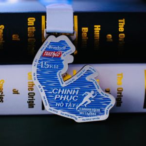 Huy chương Chinh Phục Tây Hồ